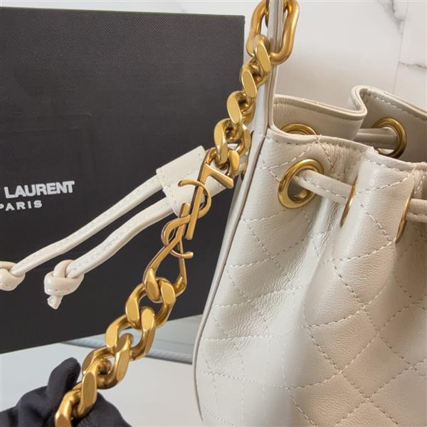 2026224192653634 840